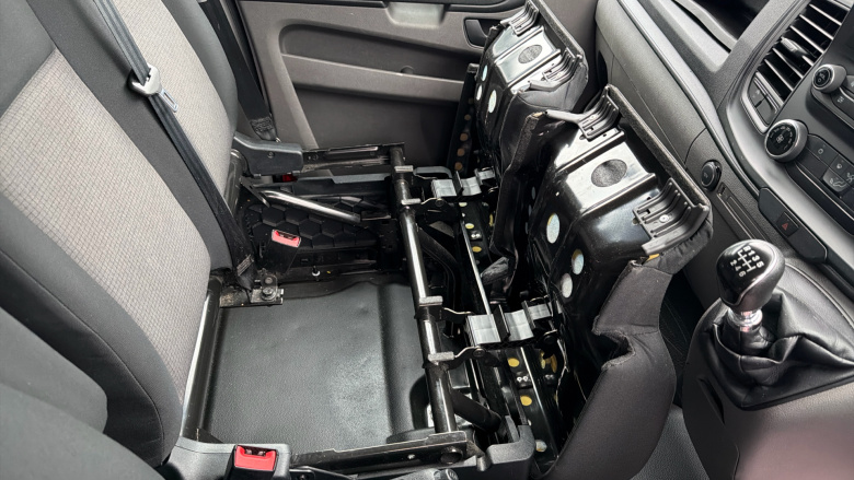 Ford Transit Custom 300 L1 Diesel Fwd 2.0 EcoBlue 130ps High Roof Leader Van